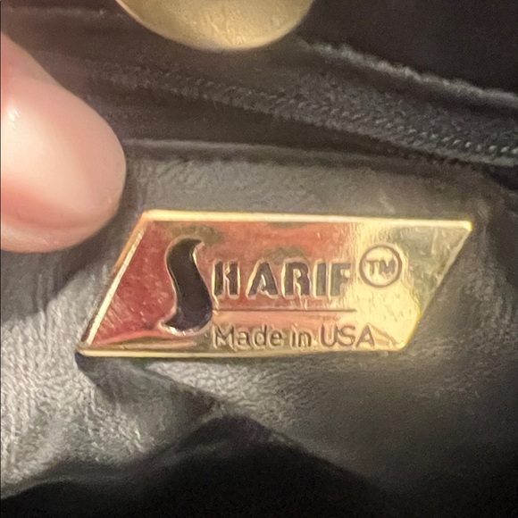 Sharif Elegant Black Sequin Crossbody Bucket Bag - Picture 5 of 12